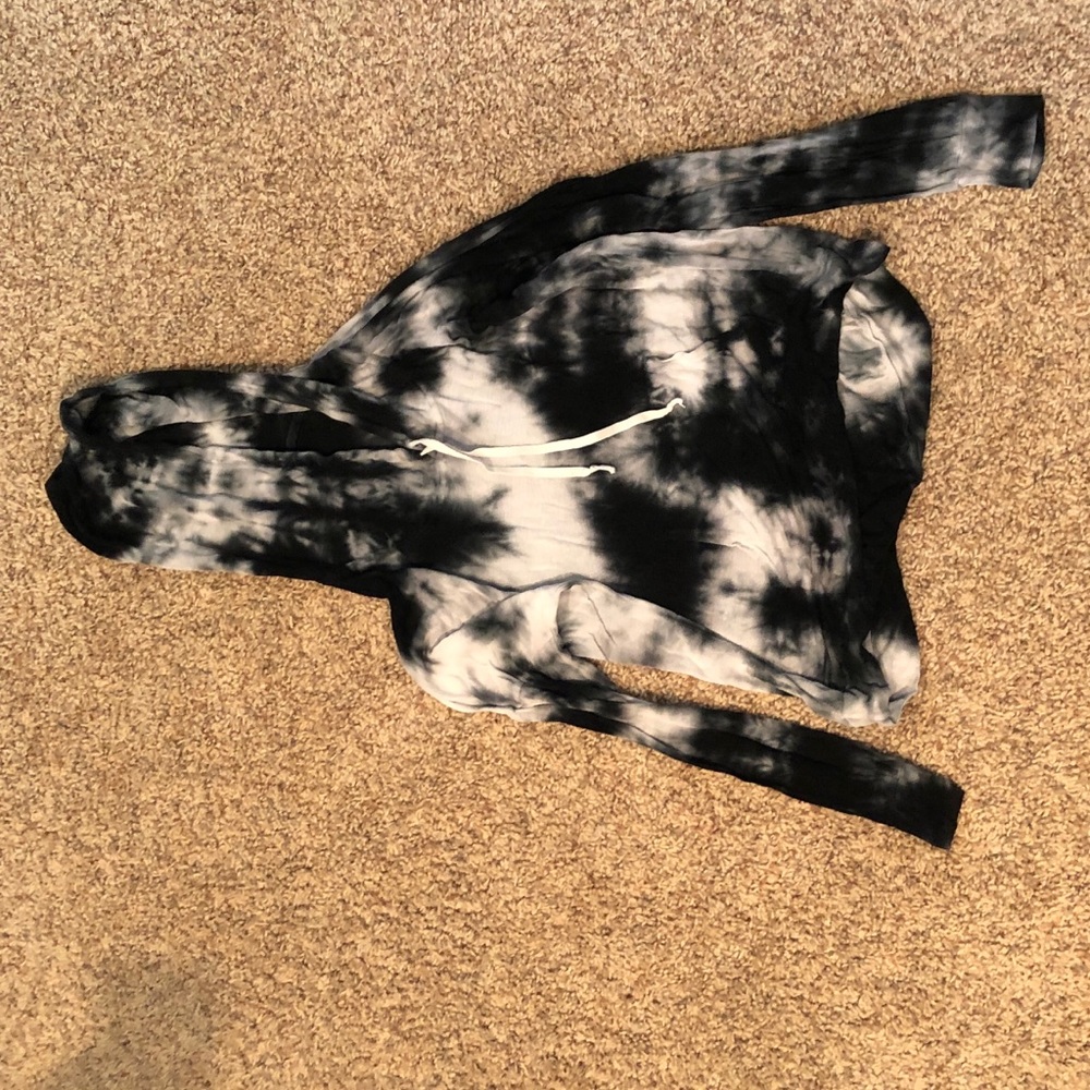 Brandy Melville hoodie lightweight
